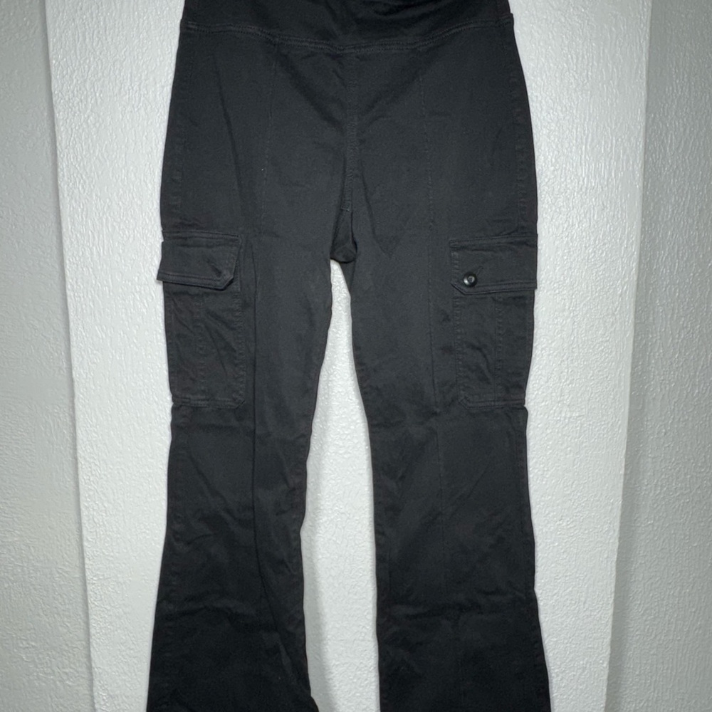 American Eagle Black Cargo Flare Pants